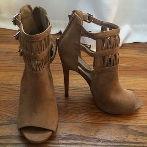 Tan Heels from Shoedazzle